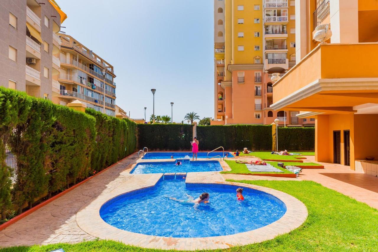 טורבייחה Apartamento Seaview Deluxe מראה חיצוני תמונה